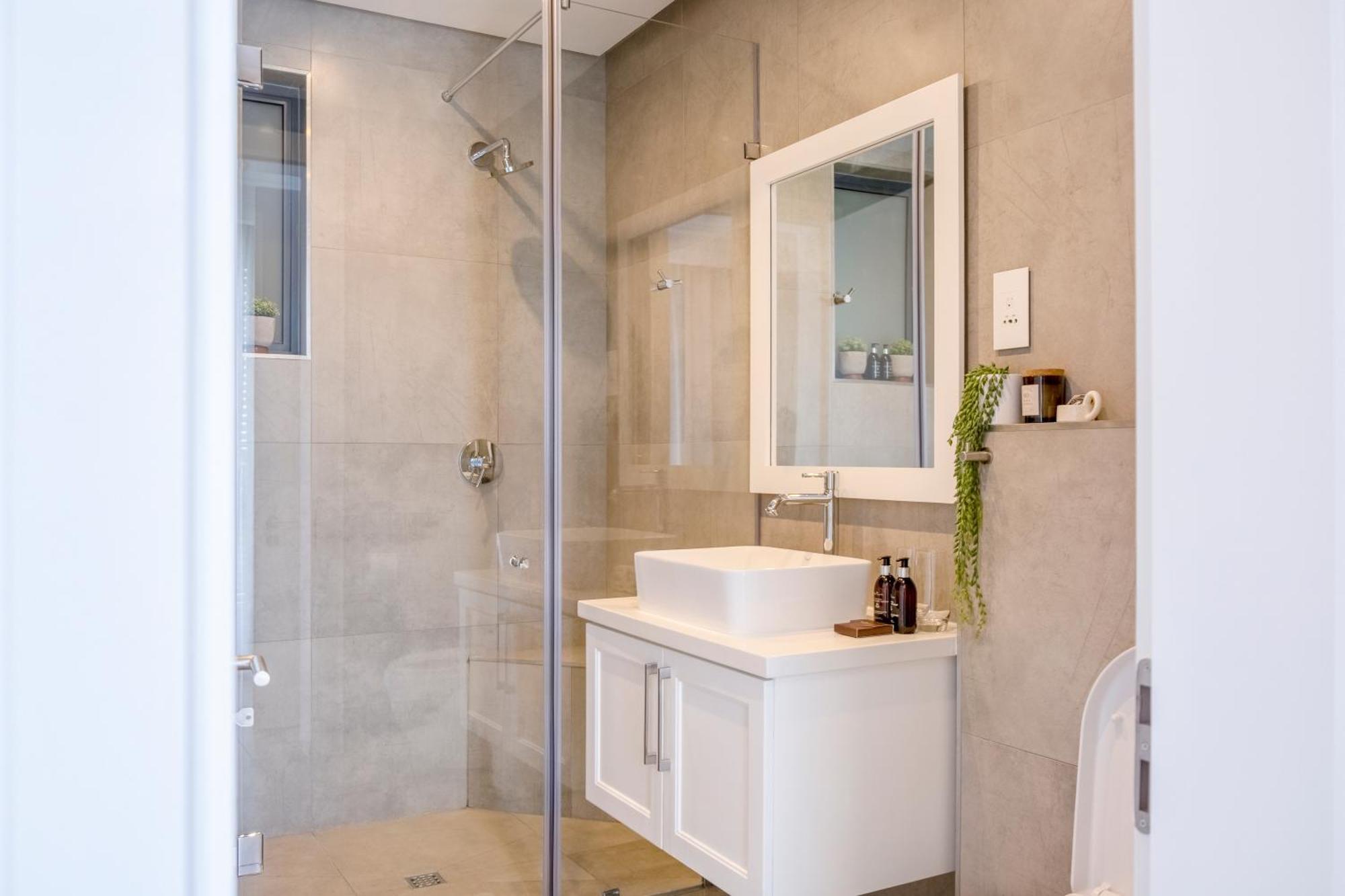 Suite Apartment,1590409282:JPEG